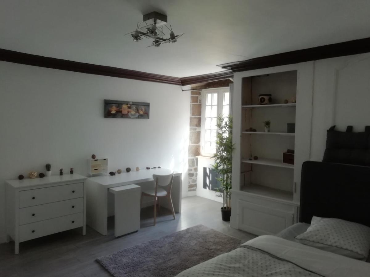 Charmant Appartement Plein Centre Auray Exterior photo
